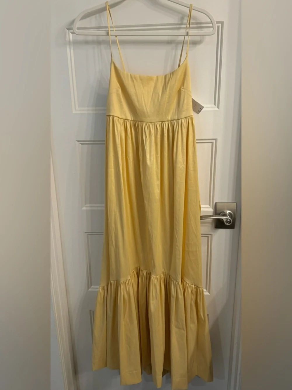 NWT Abercrombie & Fitch Drama Bow-Back Taffeta Maxi Dress- Yellow Medium Pet.